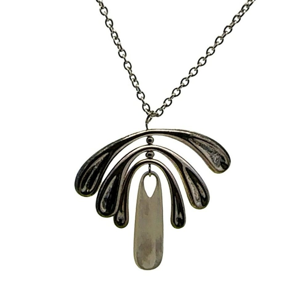 RLM Studios Sterling Silver & Mother of Pearl Spinning Mobil 22" Necklace Set 71